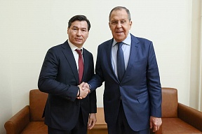 Поздравление Главы Республики Калмыкия Бату Хасикова с Днем дипломатического работника России Поздравление Главы Республики Калмыкия Бату Хасикова с Днем дипломатического работника России